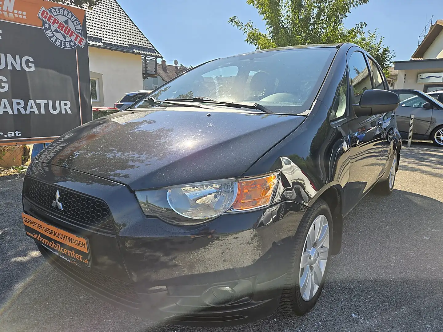 Mitsubishi Colt 5dr 1,3 MPI Invite Clear Tec Schwarz - 1