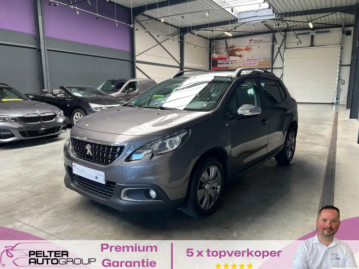 Peugeot 2008 1.6 HDI Euro6b GPS Apps Gris - 1