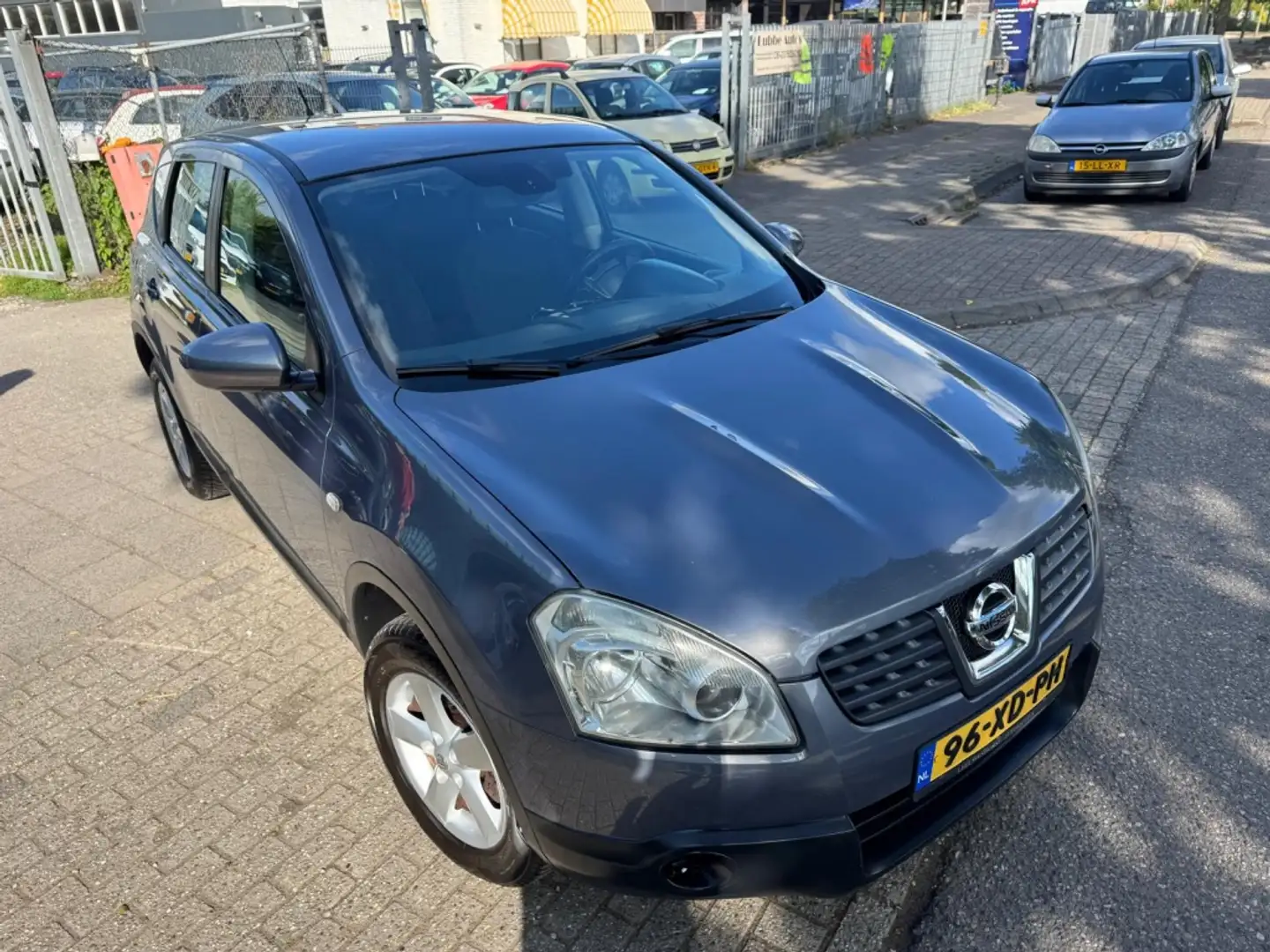 Nissan Qashqai 1.6 Acenta Blauw - 1