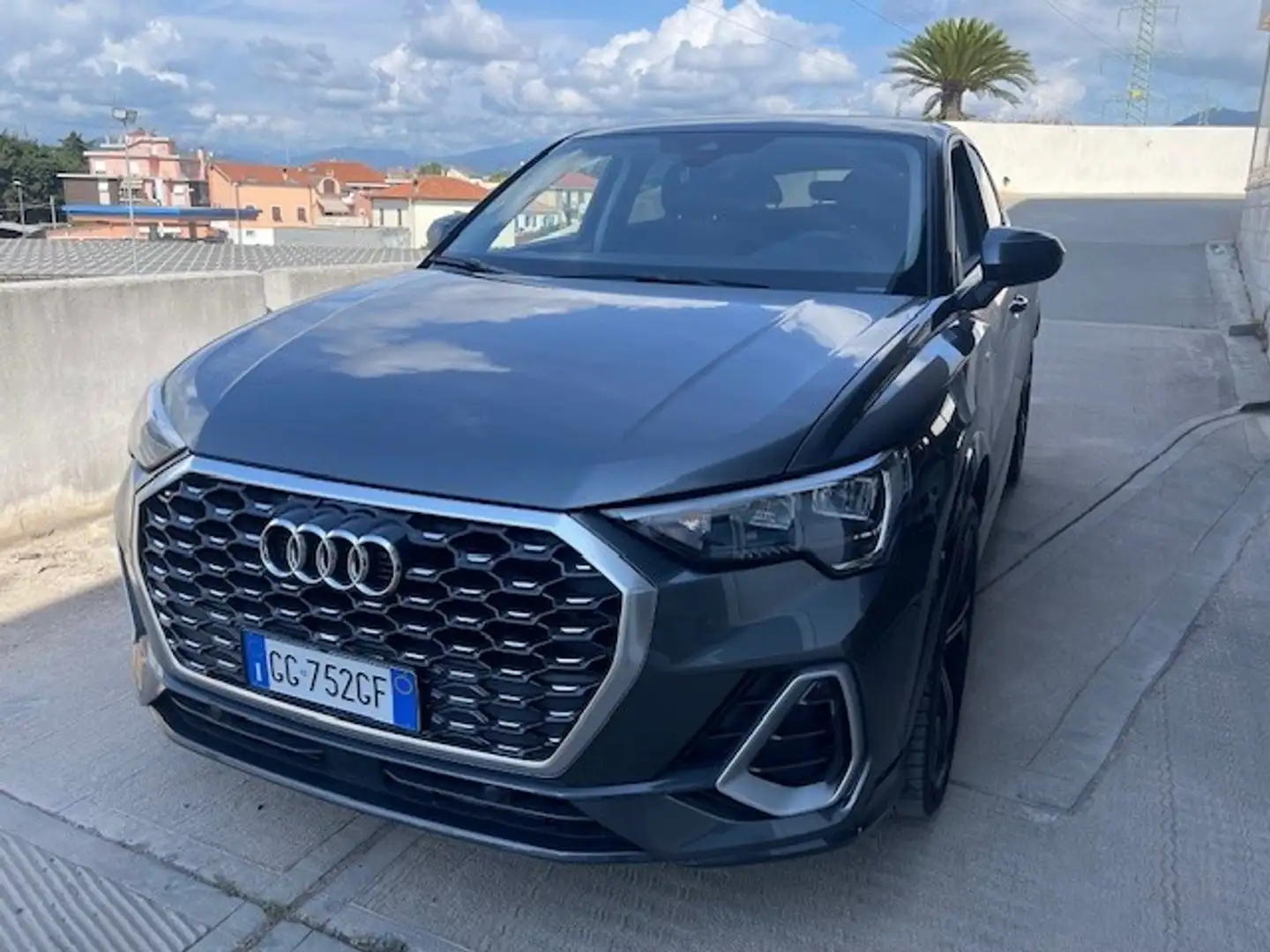 Audi Q3 35 TFSI S line edition Grigio - 1