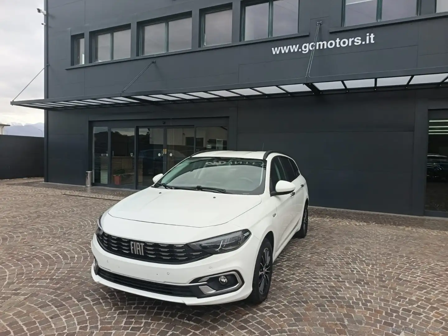Fiat Tipo 1.6 Mjt S&S SW City Life Weiß - 1