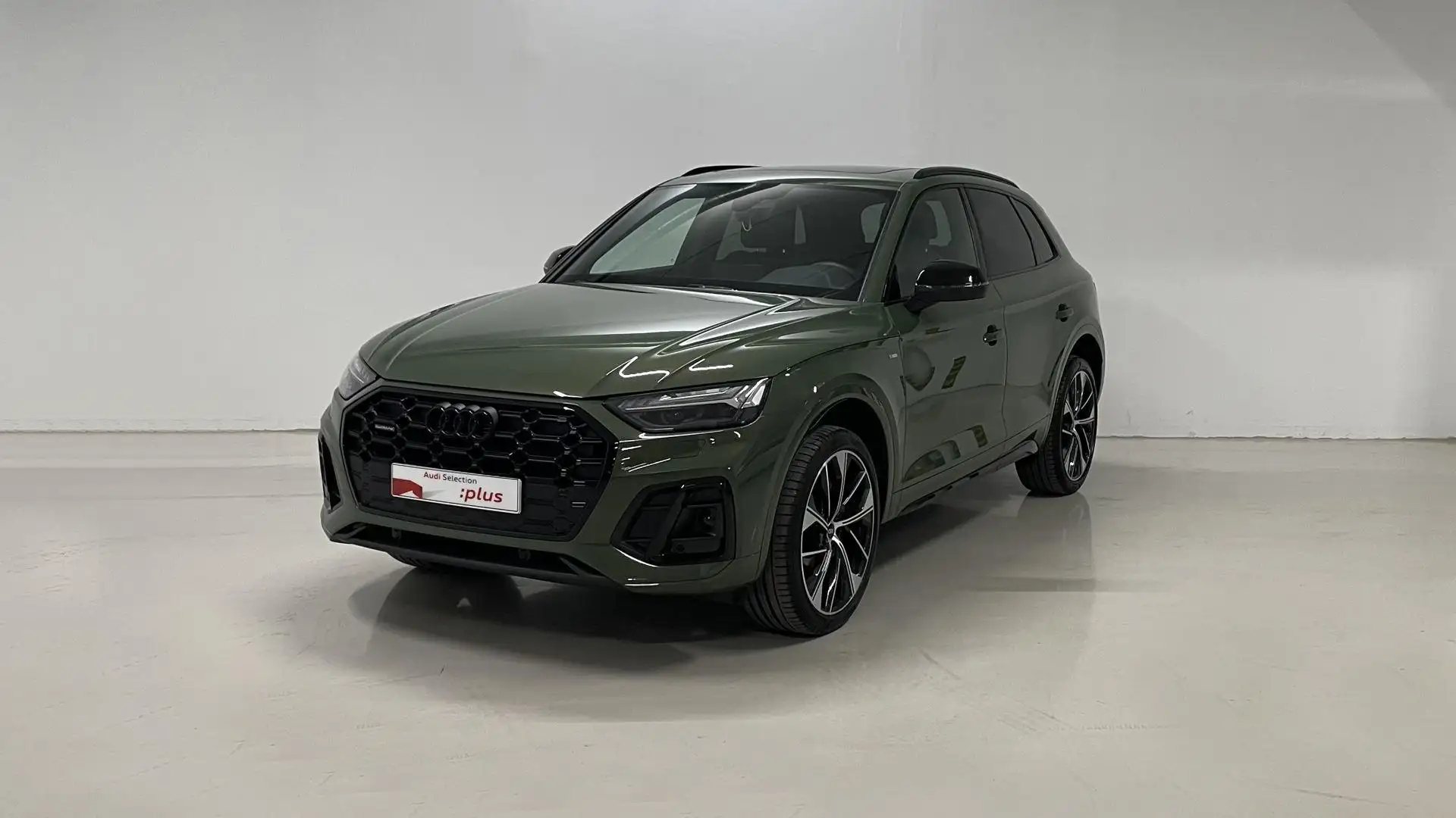 Audi Q5 40 TDI quattro-ultra Black line S tronic 150kW Verde - 1