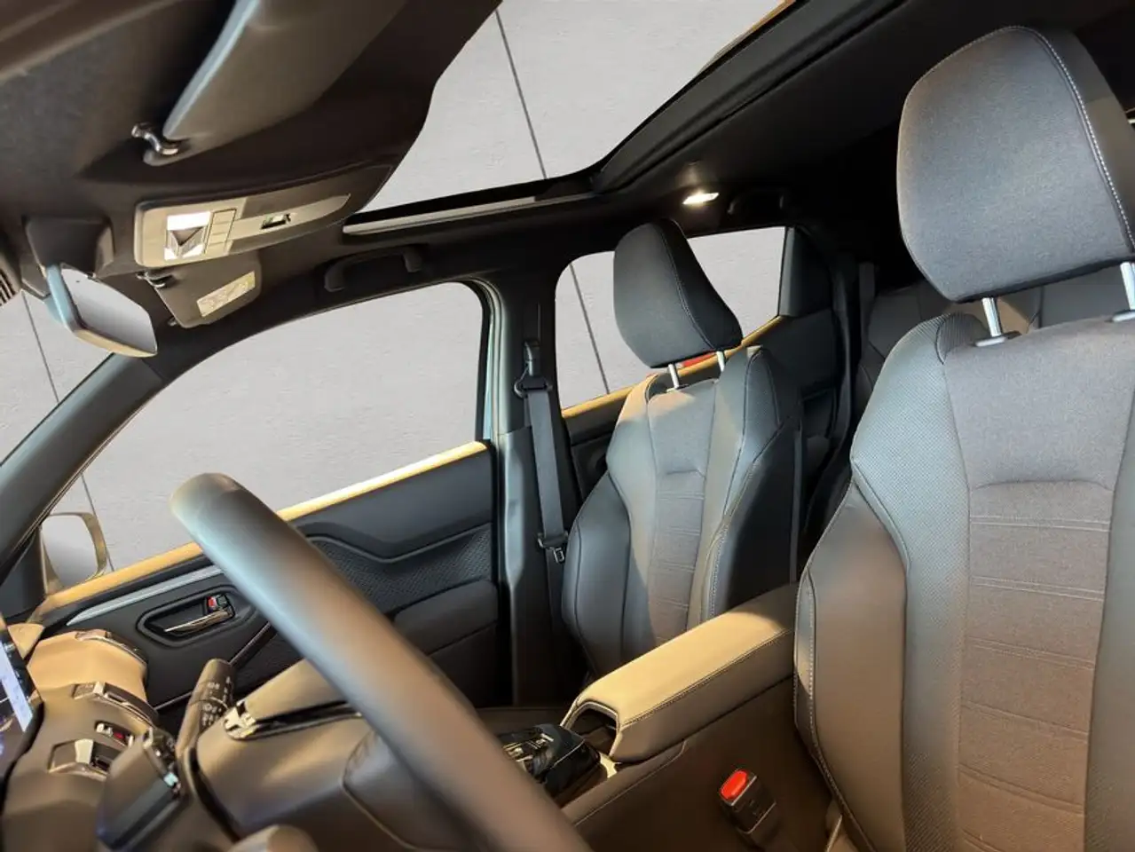 Toyota Urban Cruiser 61kWh Lounge 16