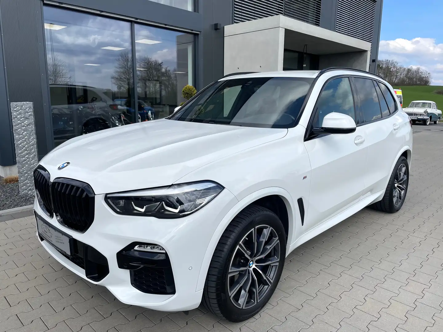 BMW X5 xDrive 25d M Sport AHK/Leder/Kamera/DAB Beyaz - 1