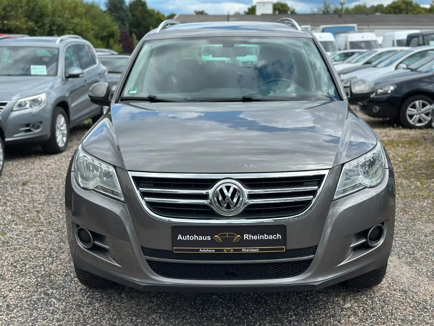 Volkswagen Tiguan Sport & Style 4Motion ALLRAD/HU NEU/PDC Gris - 2