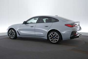 eDrive40 M-Sport LEDER/CUIR LED GPS PDC CAM Keyles