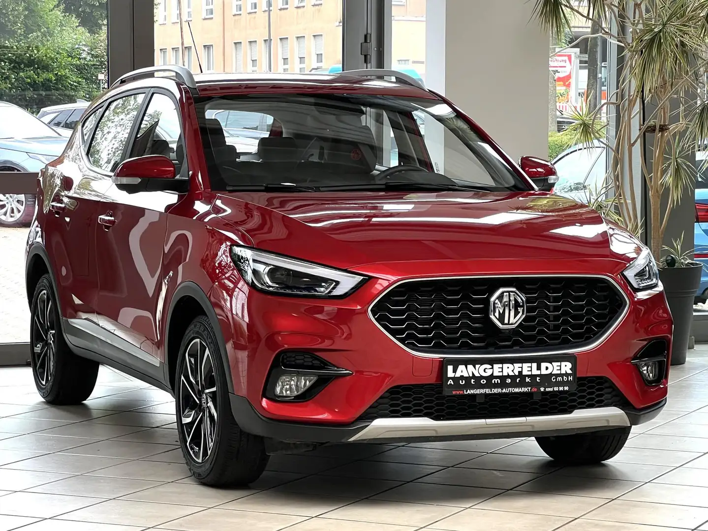 MG ZS ZS 1.5 Luxury Leder SHZ Navi 360° Virtual SOFORT Rot - 1