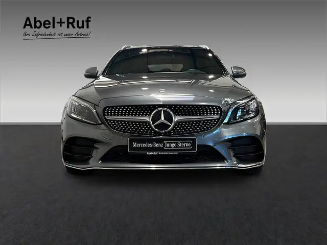 Mercedes-Benz 300 view 2