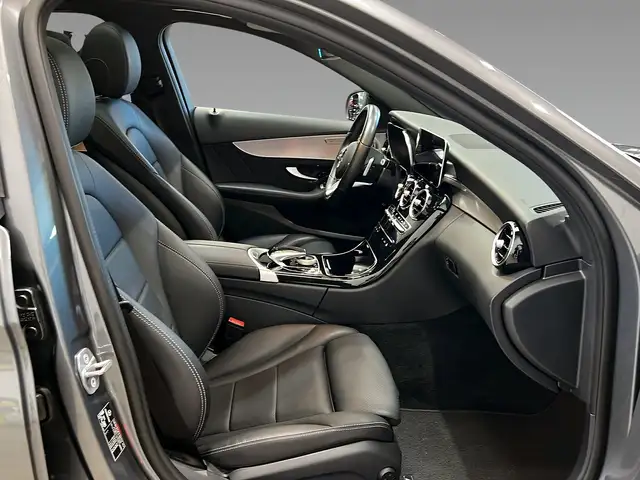 Mercedes-Benz 300 view 12