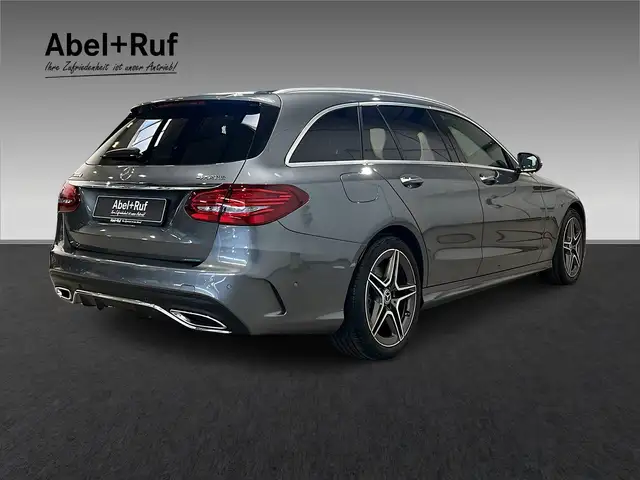 Mercedes-Benz 300 view 7