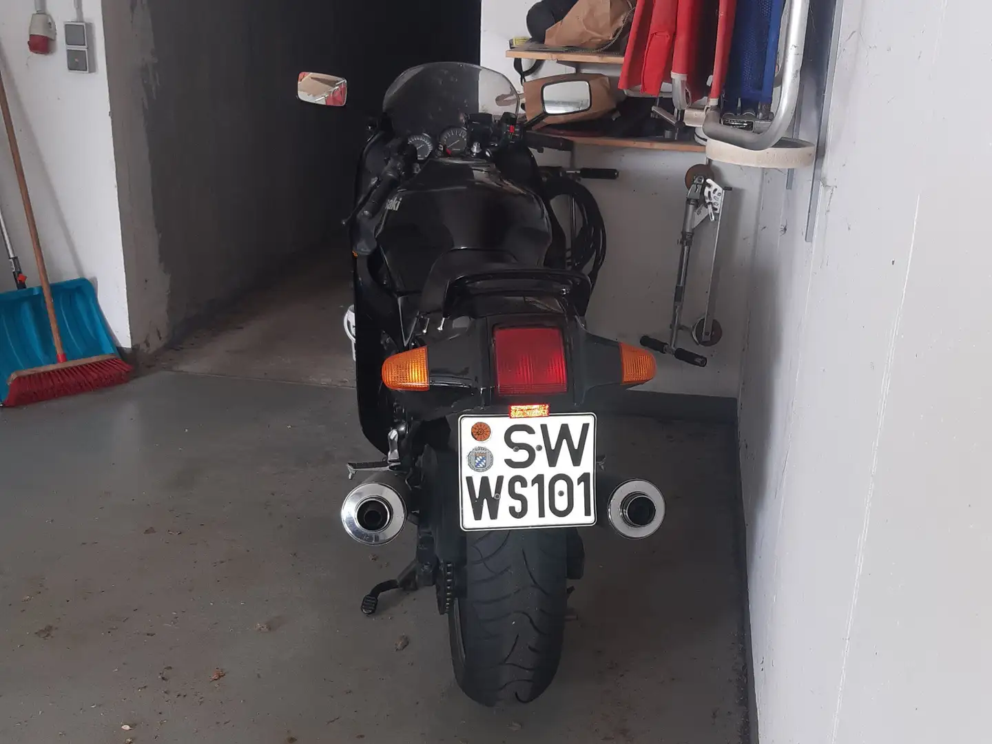 Kawasaki ZZR 1100 ZXT10 Чёрный - 2