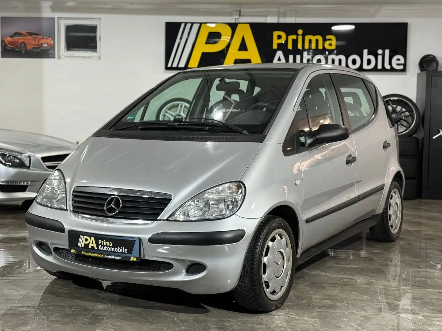 Mercedes-Benz A 160 Lang Classic / 3. Hand Automatik Klima Silber - 1