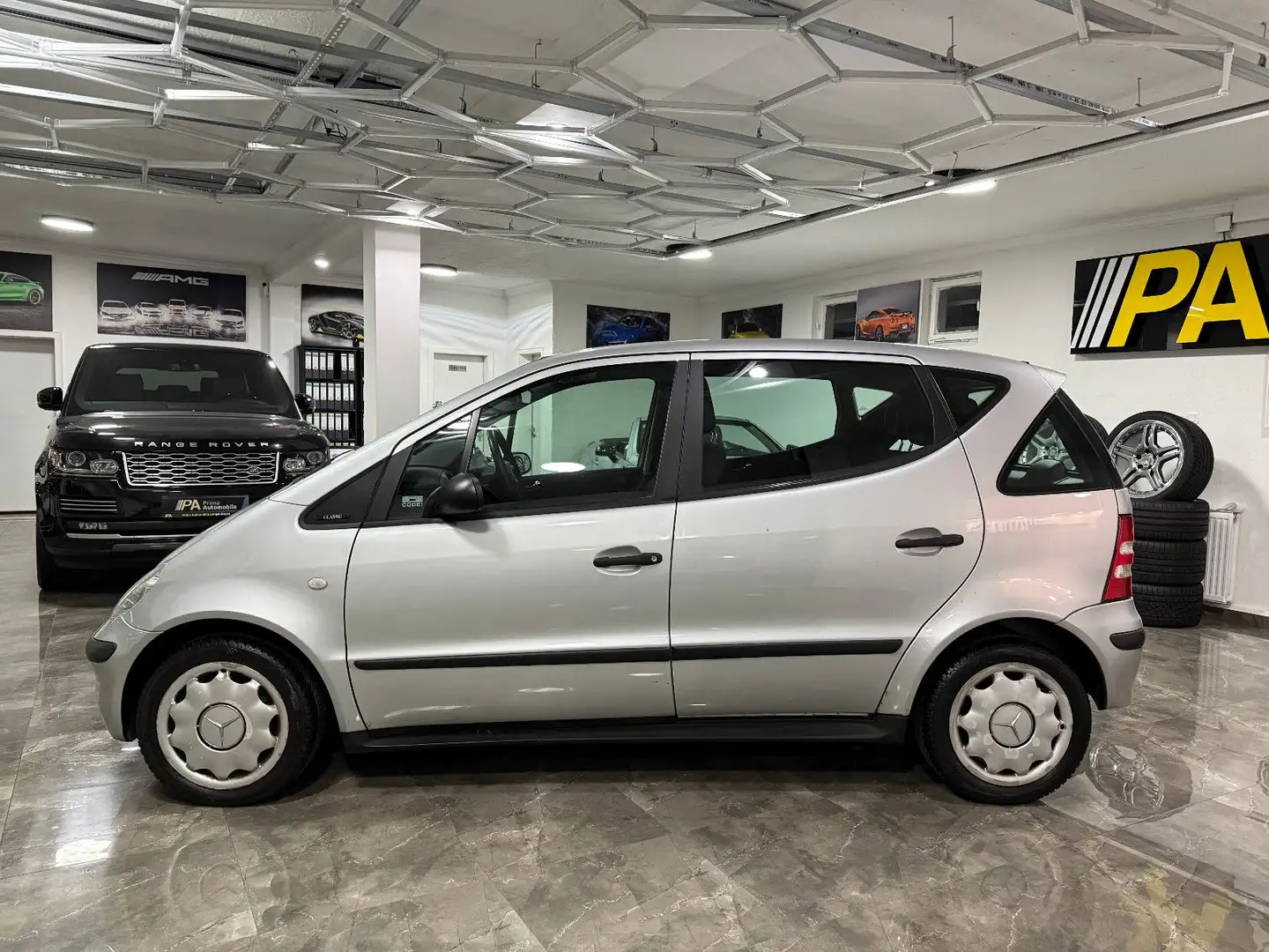 Mercedes-Benz A 160 Lang Classic / 3. Hand Automatik Klima Silber - 2