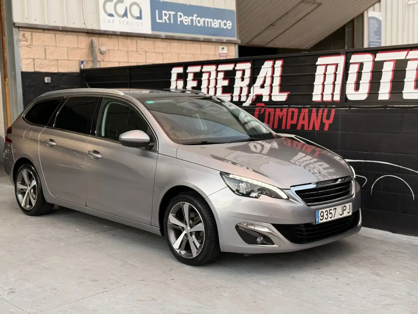 Peugeot 308 SW 1.2 PureTech S&S Allure 130 Gris - 1
