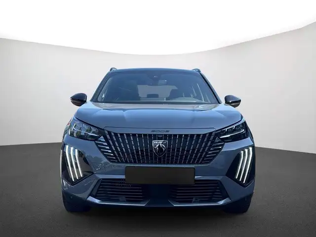 Peugeot 2008 view 3