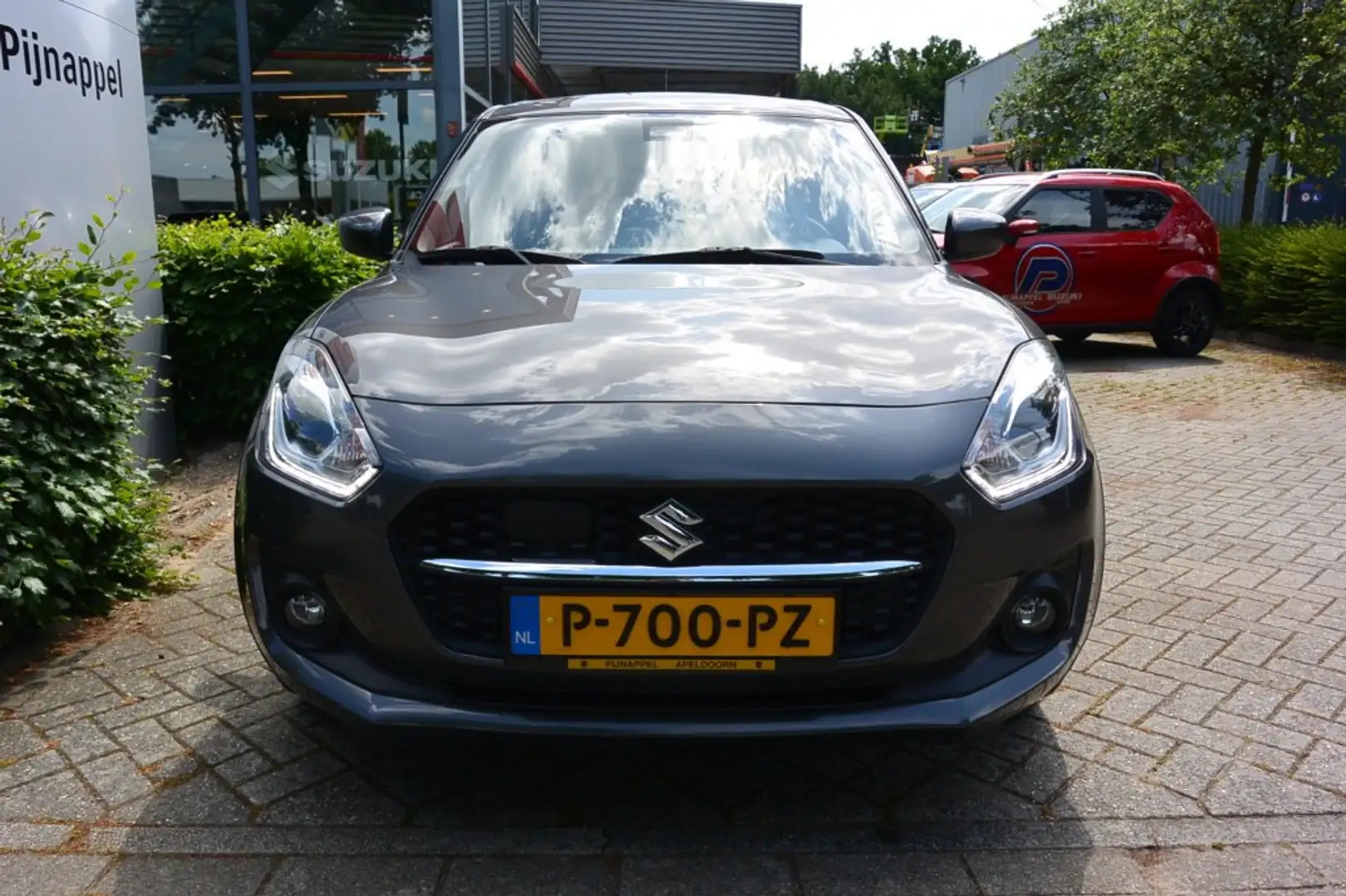 Suzuki Swift 1.2 Select Smart Hybrid Trekhaak/GT Randen Gris - 2
