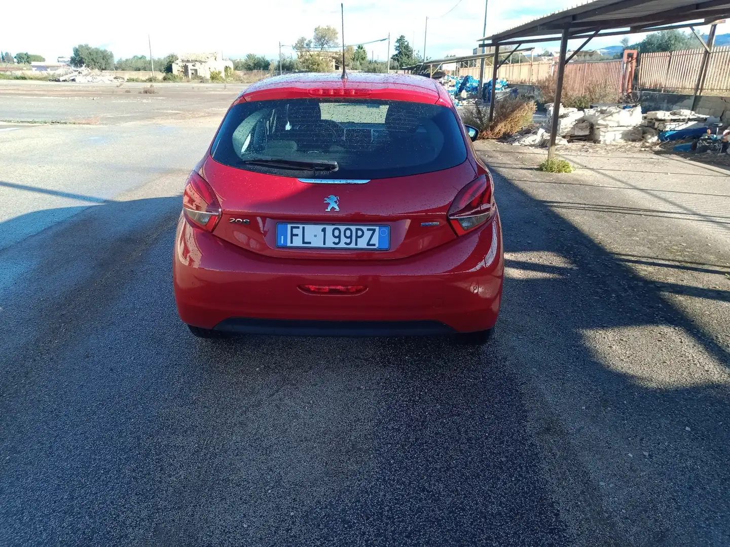 Peugeot 208 5p 1.2 puretech Allure 82cv - 1