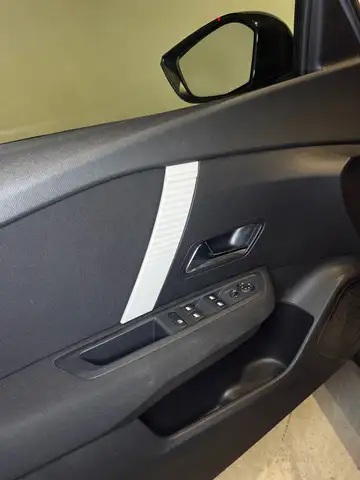 Citroen C4 view 6