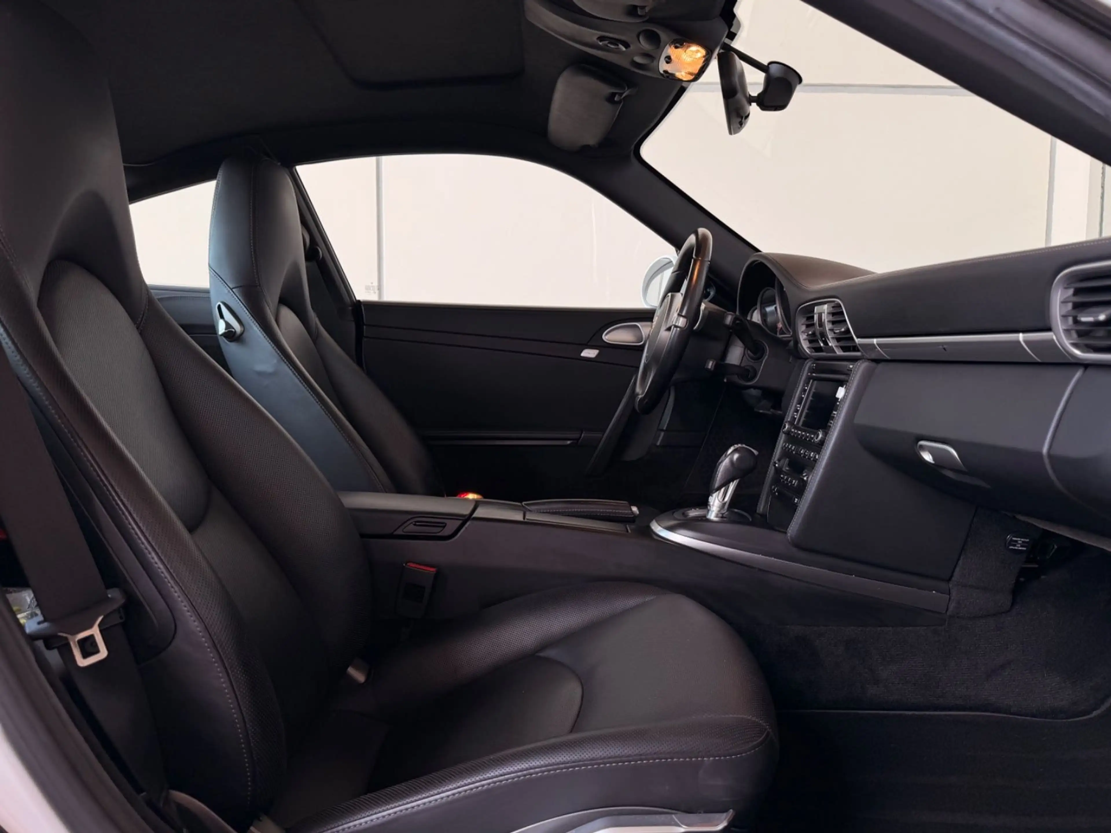 Porsche 997 .2 Carrera S Coupé - PDLS - erw. Leder - C00 — photo 13