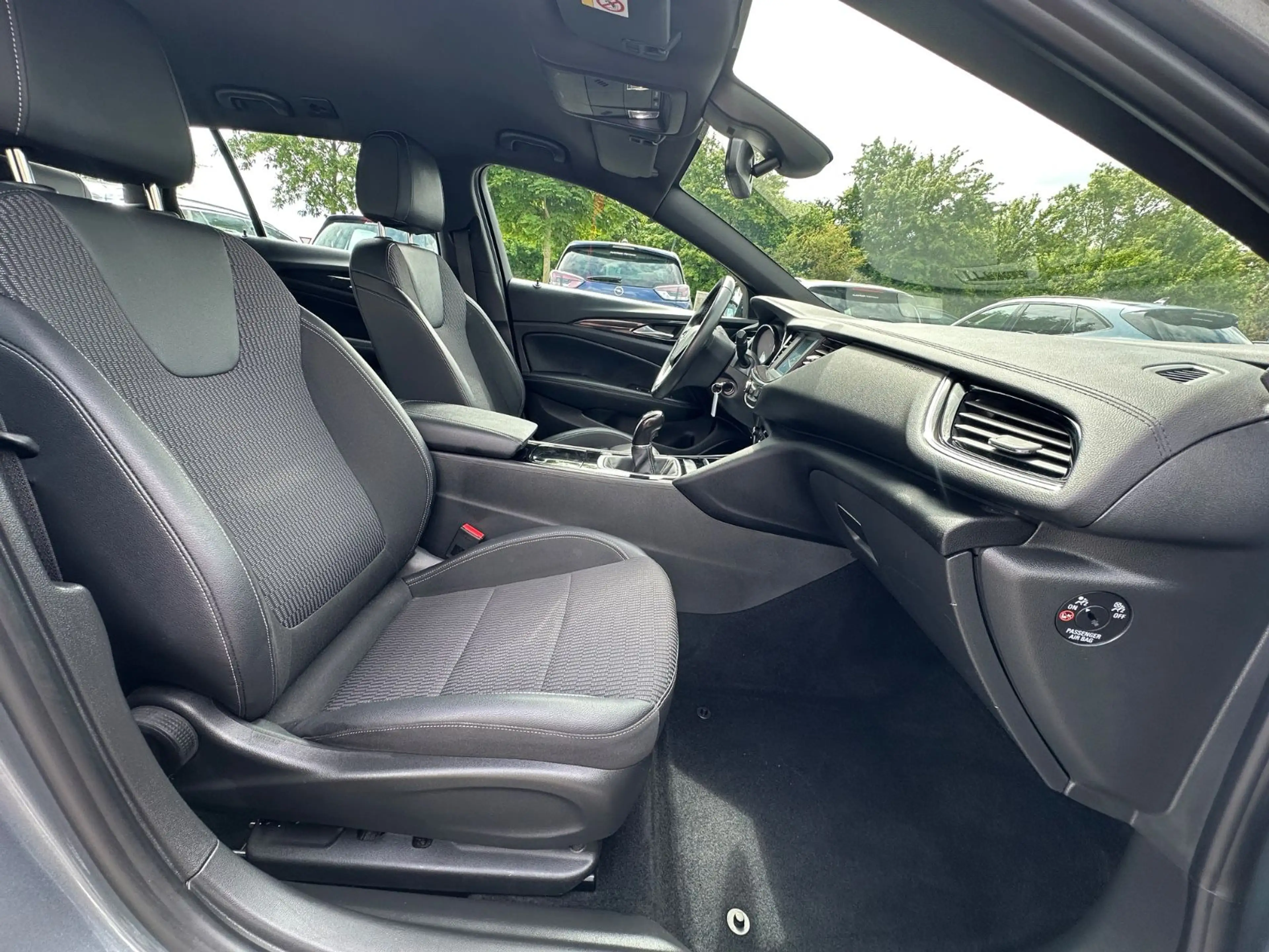 Opel Insignia 2.0 CDTi ST Elegance AHK*LED*Spur Ass.* — photo 7