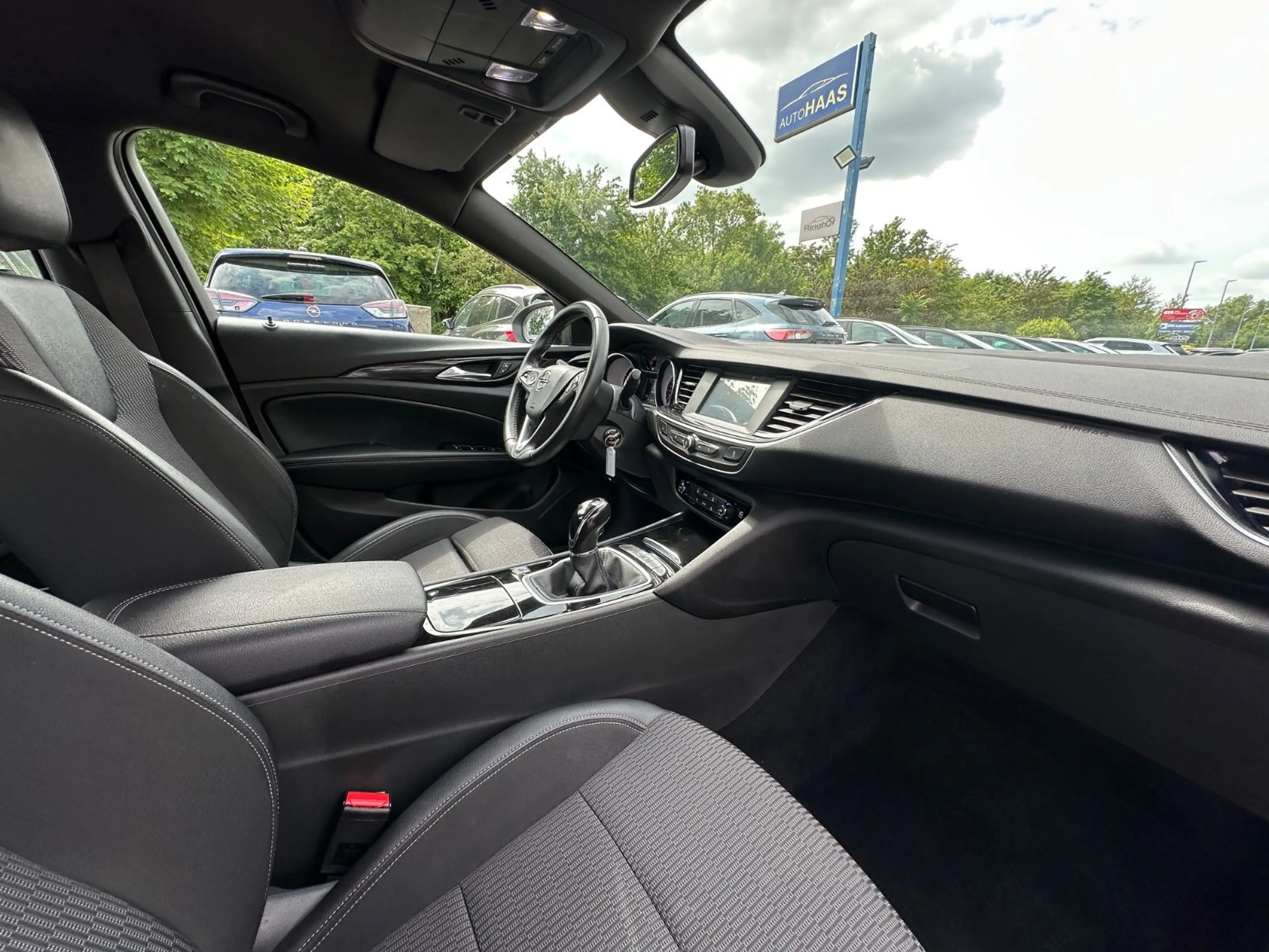 Opel Insignia 2.0 CDTi ST Elegance AHK*LED*Spur Ass.* — photo 8