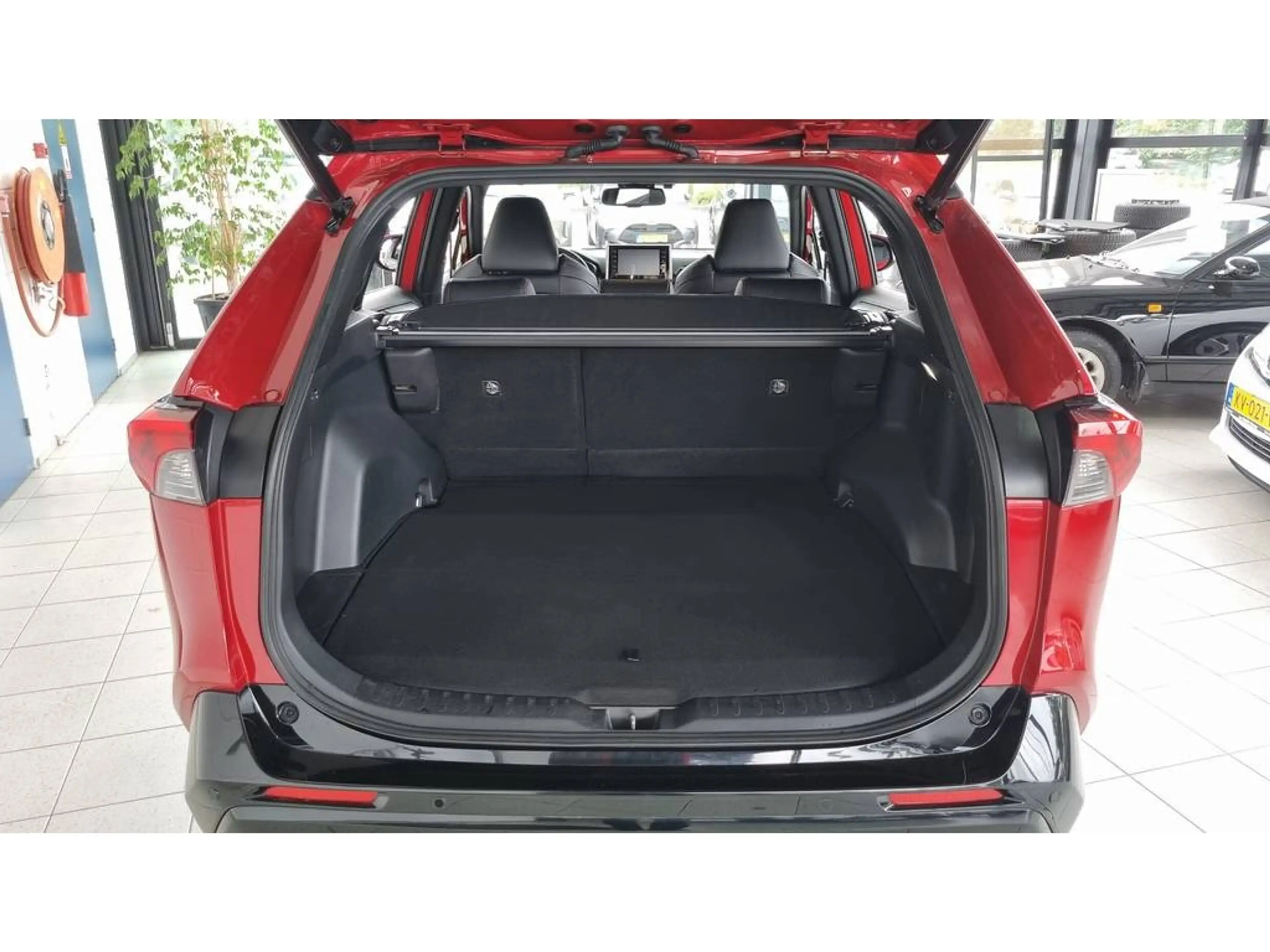 Toyota RAV 4 2.5 PlugHyb. Style — photo 23