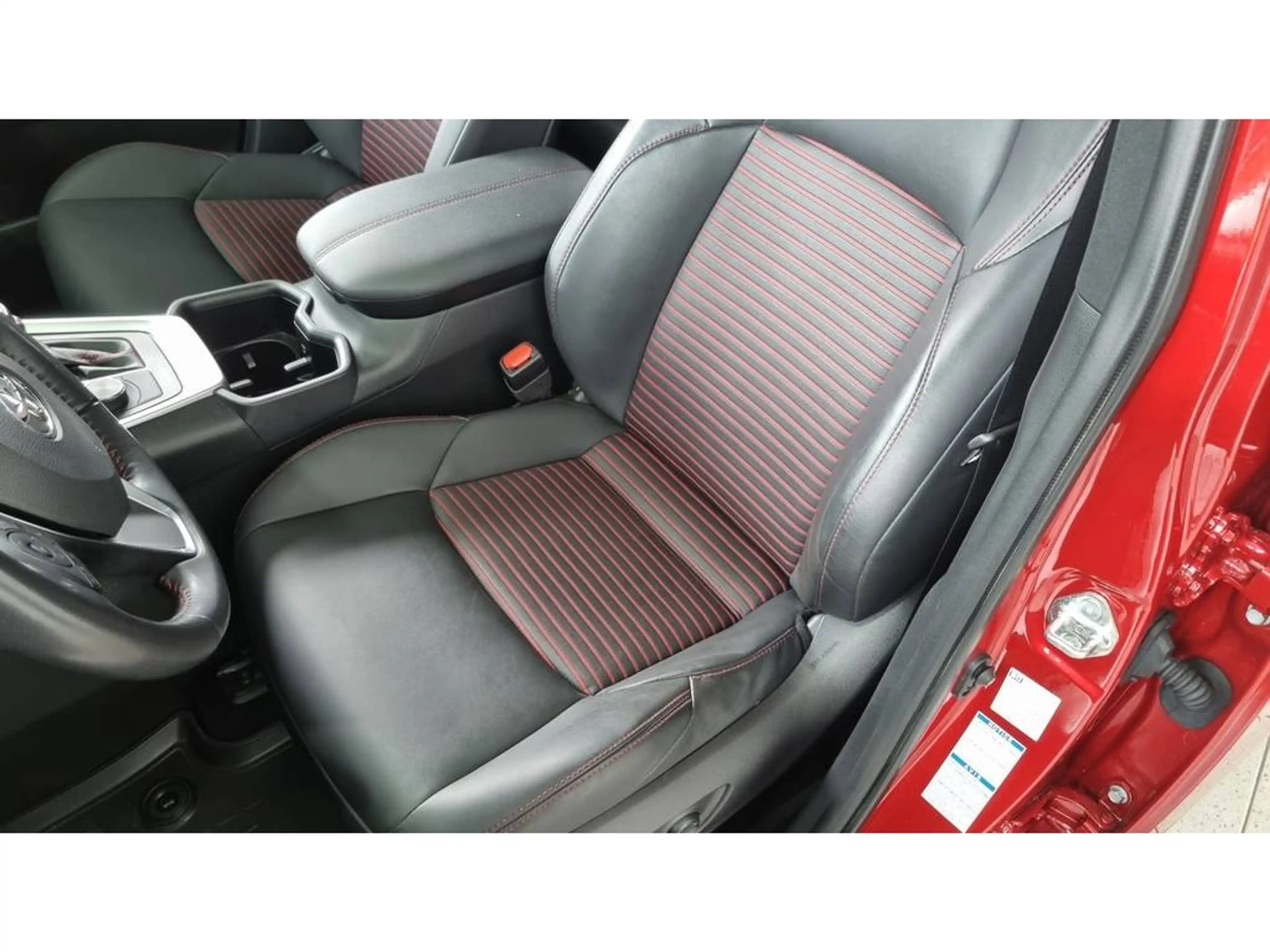 Toyota RAV 4 2.5 PlugHyb. Style — photo 7