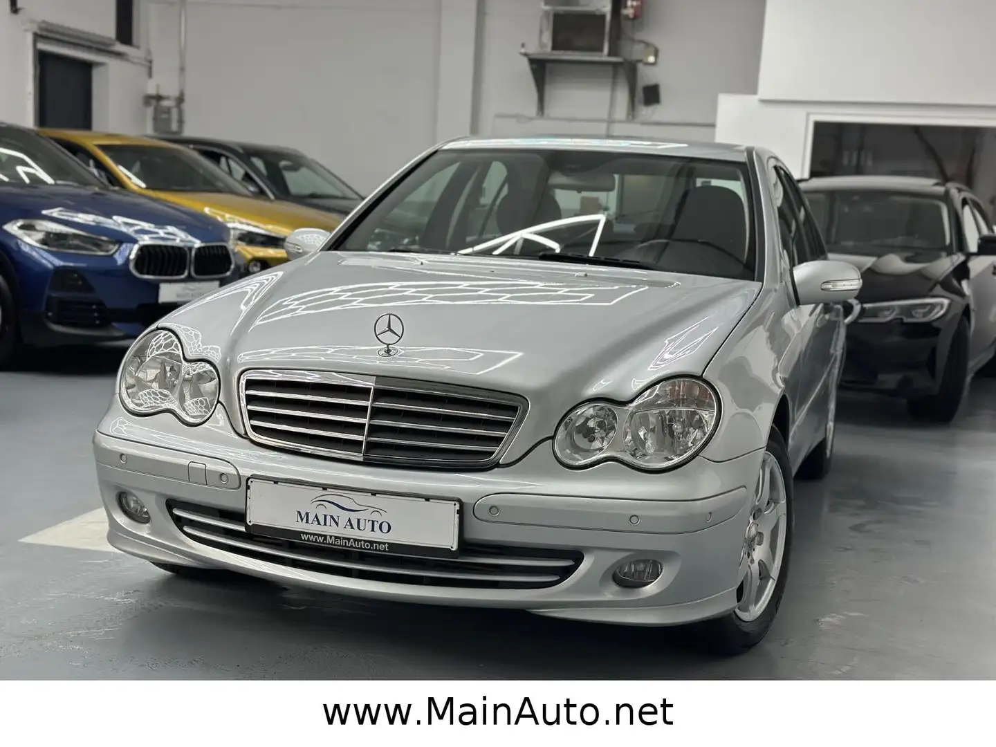 Mercedes-Benz C 180 Lim Automatik/130000KM/2xPDC/Tempomat Silber - 2