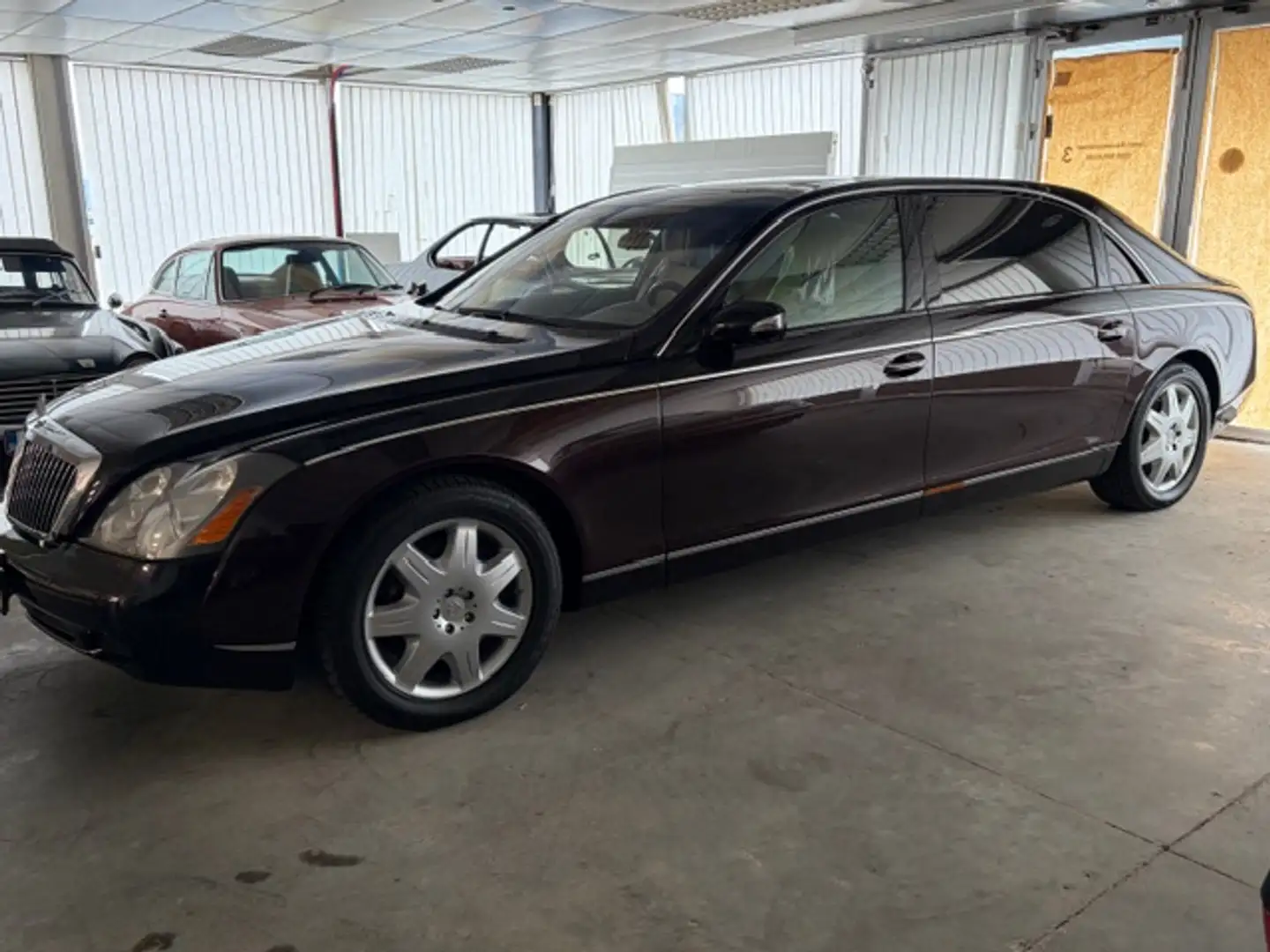Maybach 62 62 5.5 Turbo V12 36v Violett - 1