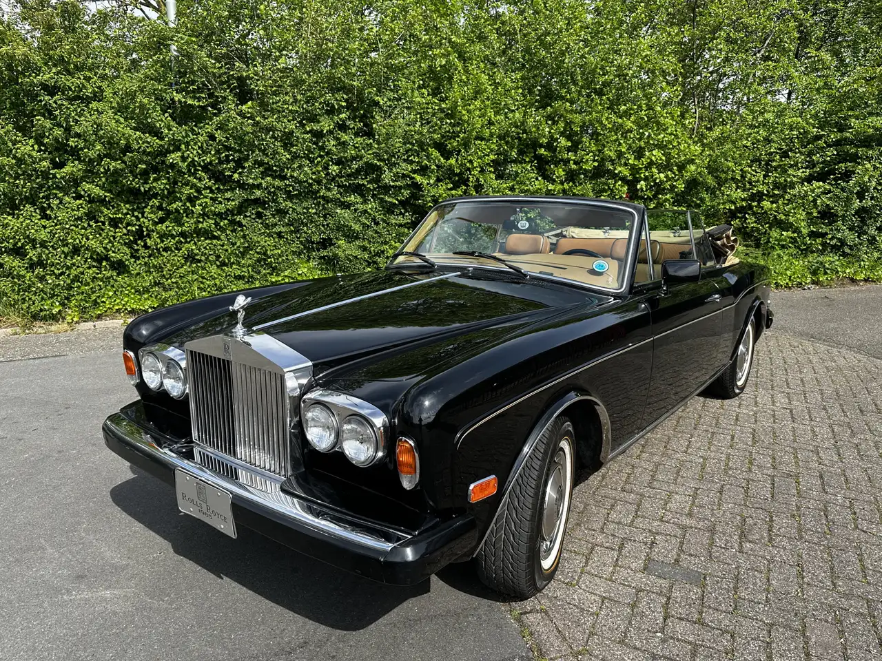 Rolls Royce Corniche