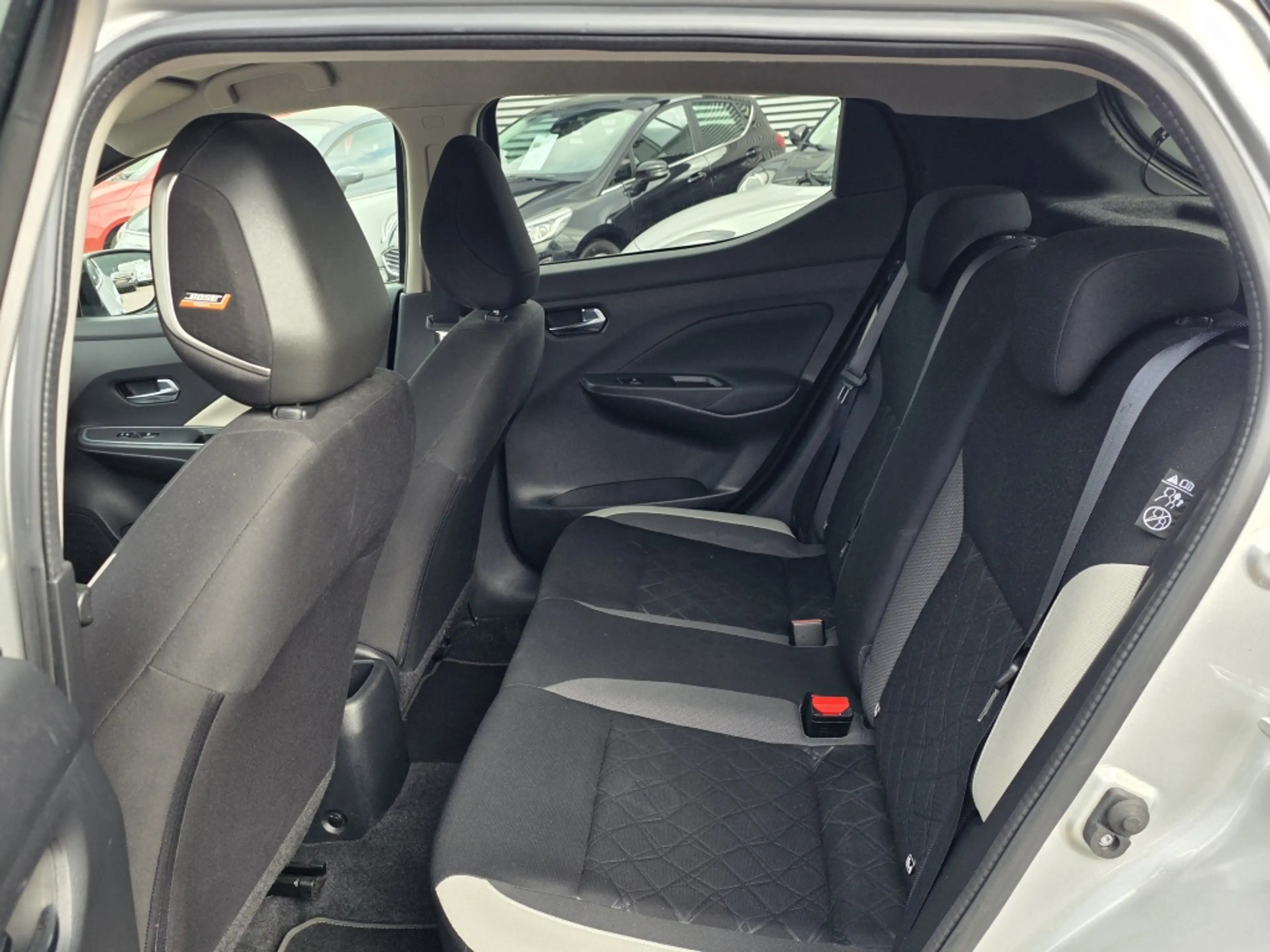 Nissan Micra 1.0 IG-T N-Design, navi, Apple carplay/Android, bo — photo 13