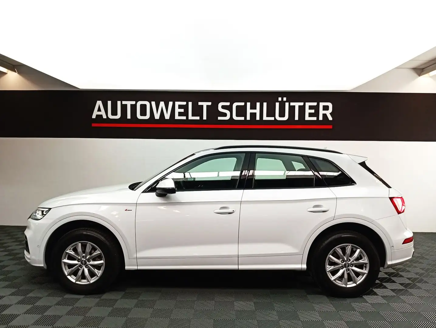 Audi Q5 40 TDI Sport quattro S-tronic S-Line*AHK*360° Weiß - 2