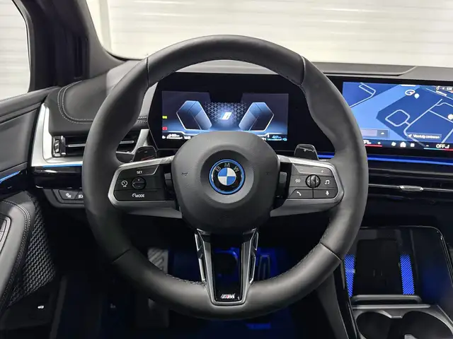 BMW 2 Series view 13