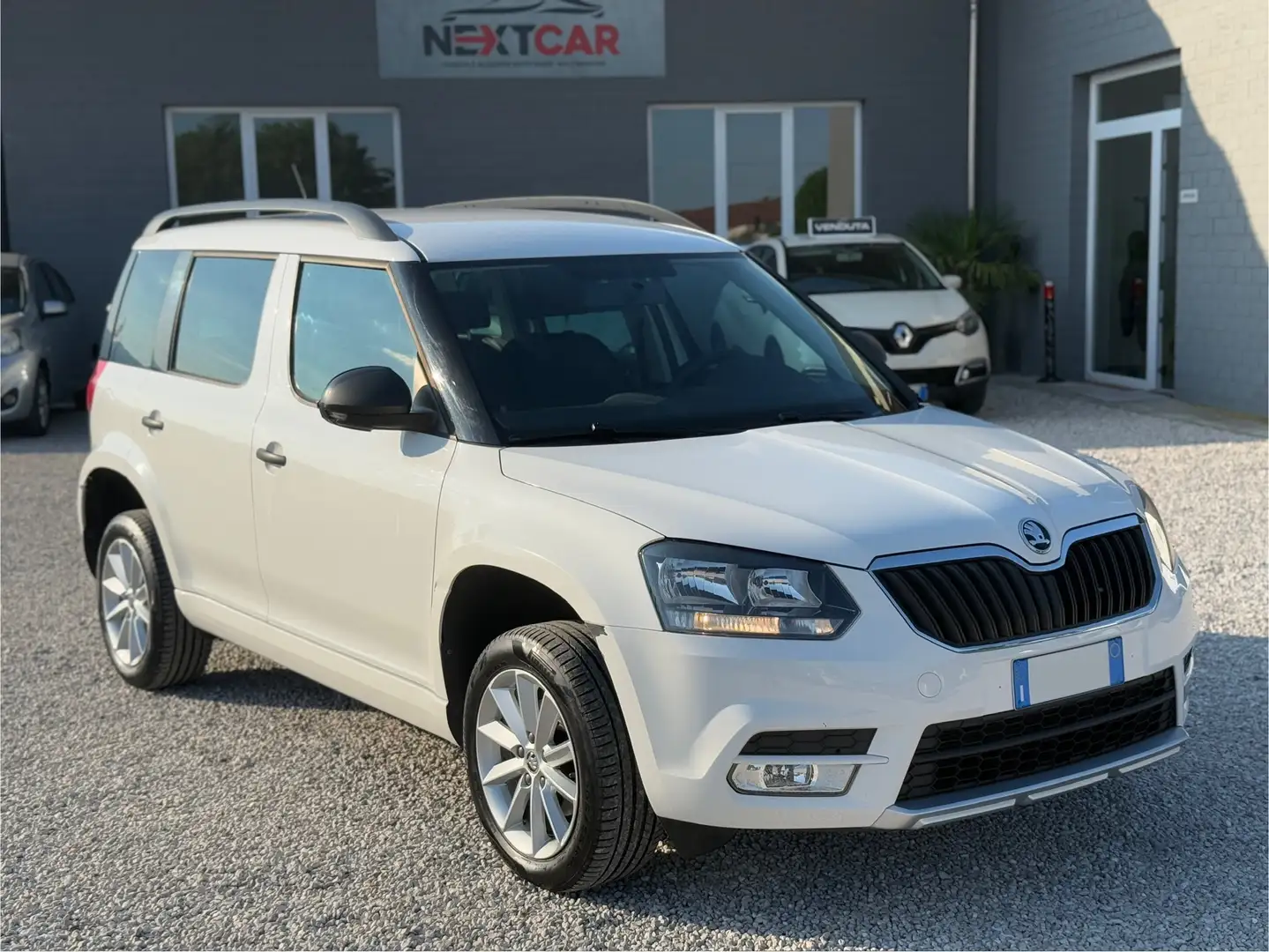 Skoda Yeti 1.2 tsi Easy 105cv Weiß - 2