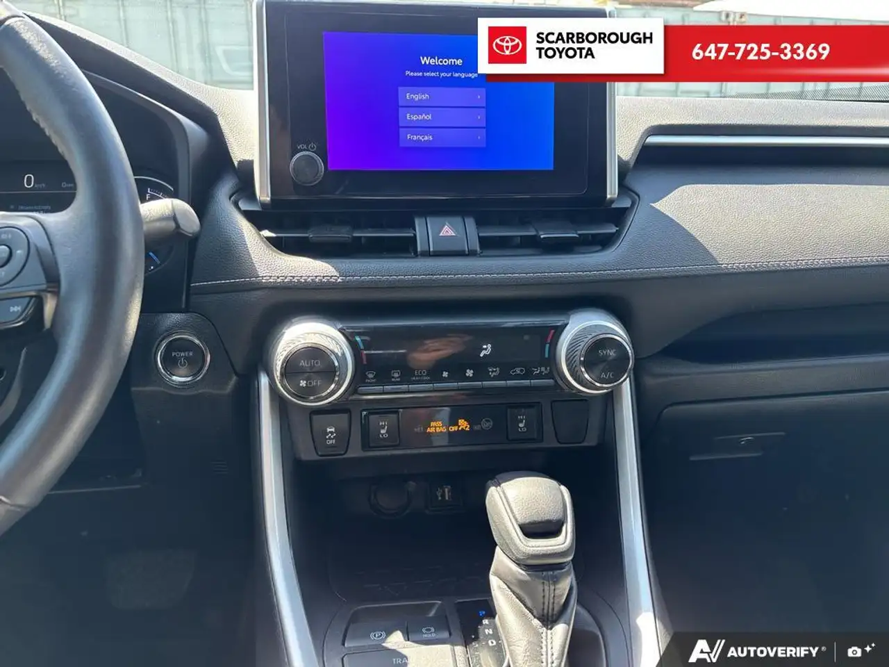 Toyota RAV 4 снимка Toyota RAV 4