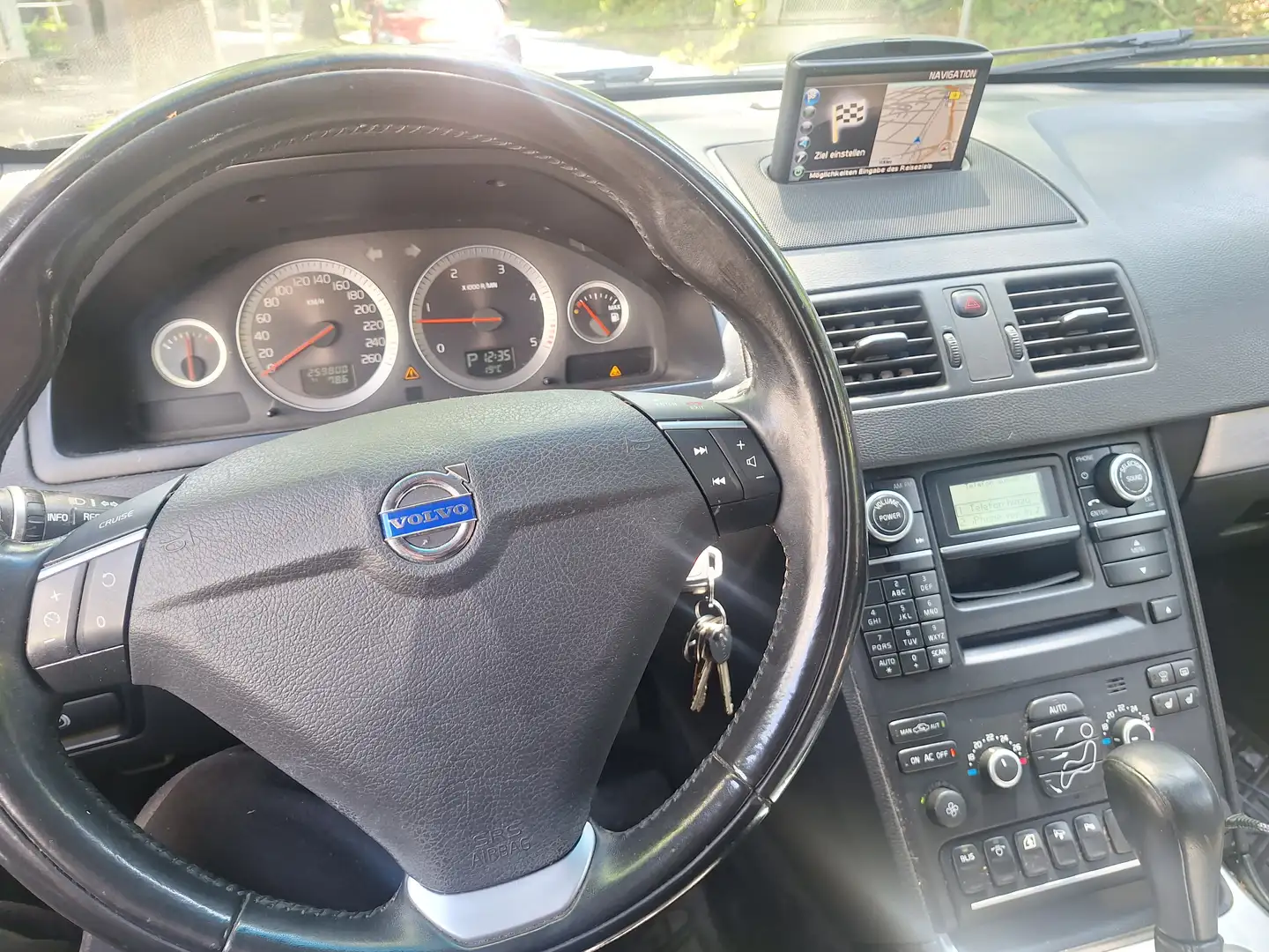 Volvo XC90 XC90 D5 AWD Geartronic Momentum Noir - 2
