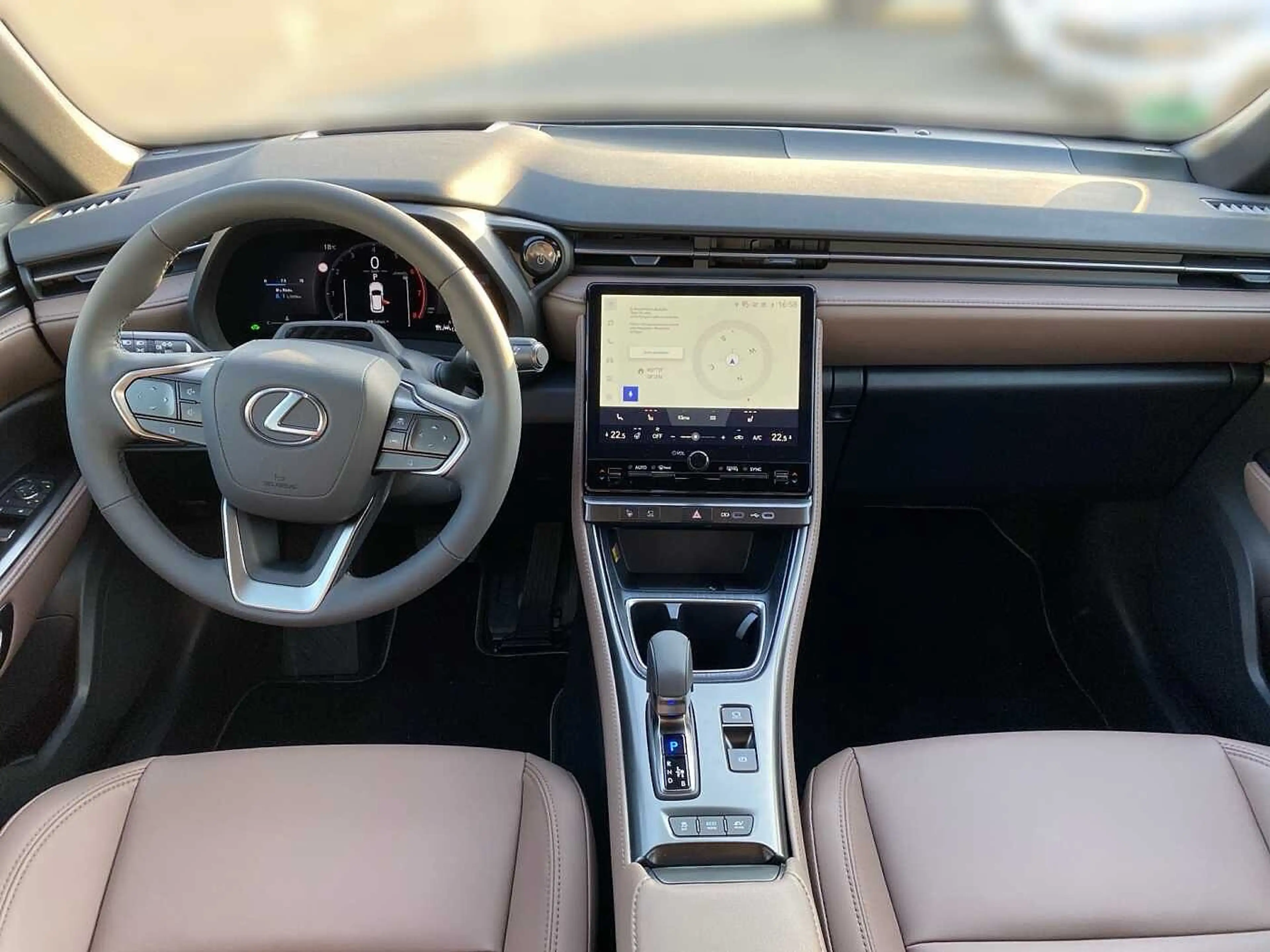 Lexus LBX 1.5 Hybrid Elegant, Safe&Sound Technologie-P — photo 8