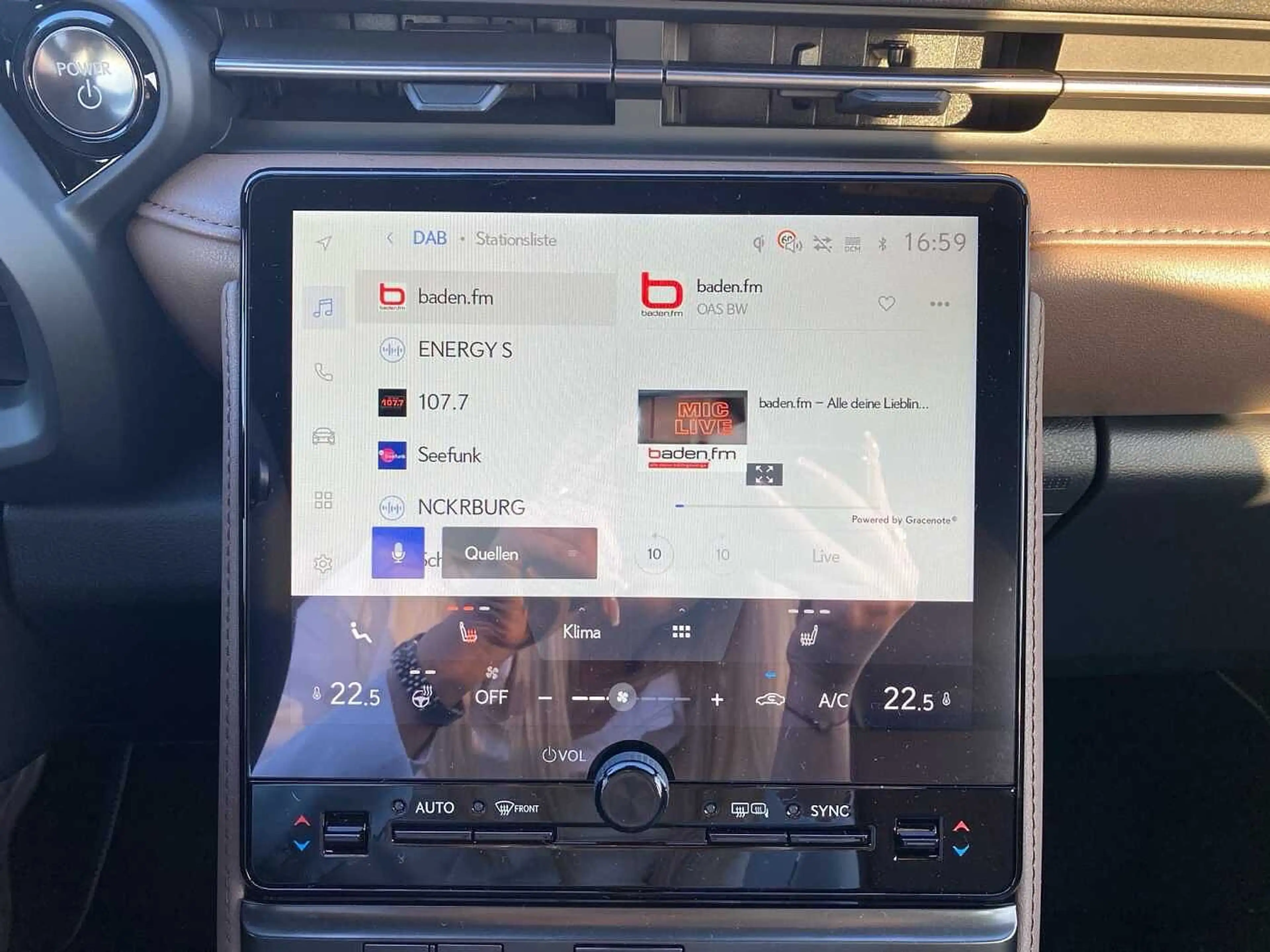 Lexus LBX 1.5 Hybrid Elegant, Safe&Sound Technologie-P — photo 12