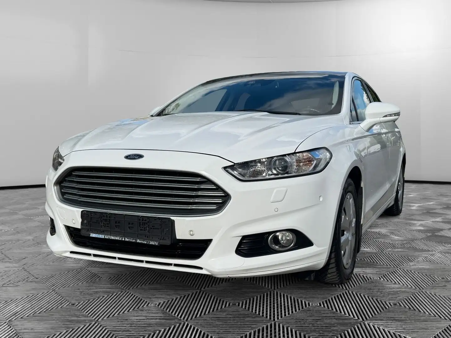 Ford Mondeo Lim. Titanium Navi AHK TÜV neu Blanc - 1
