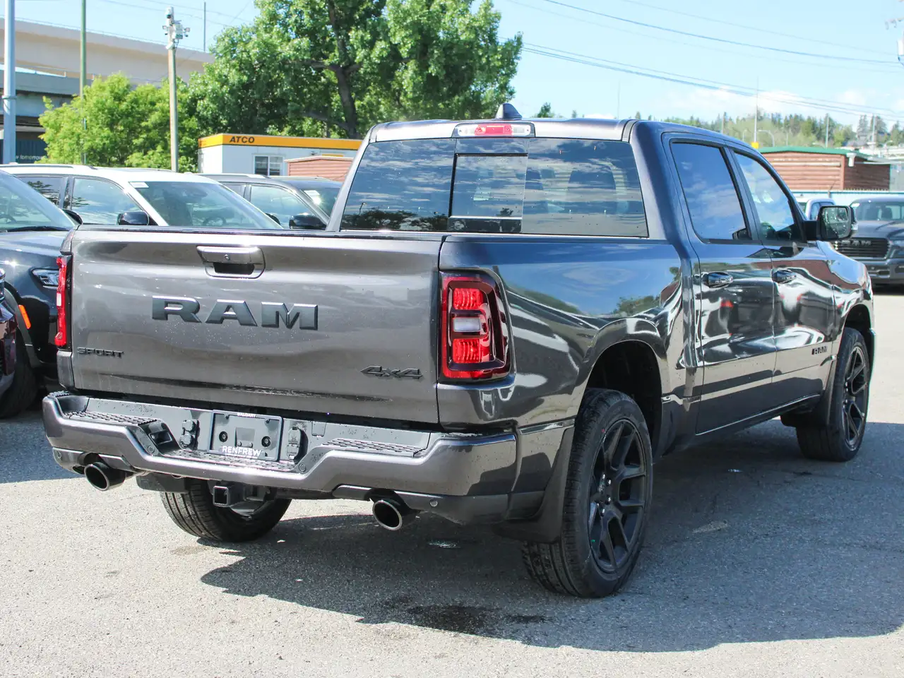 RAM 1500 снимка RAM 1500