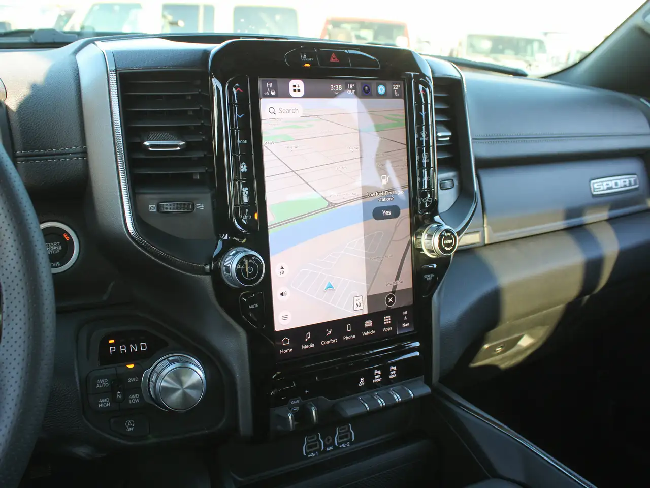 RAM 1500 снимка RAM 1500