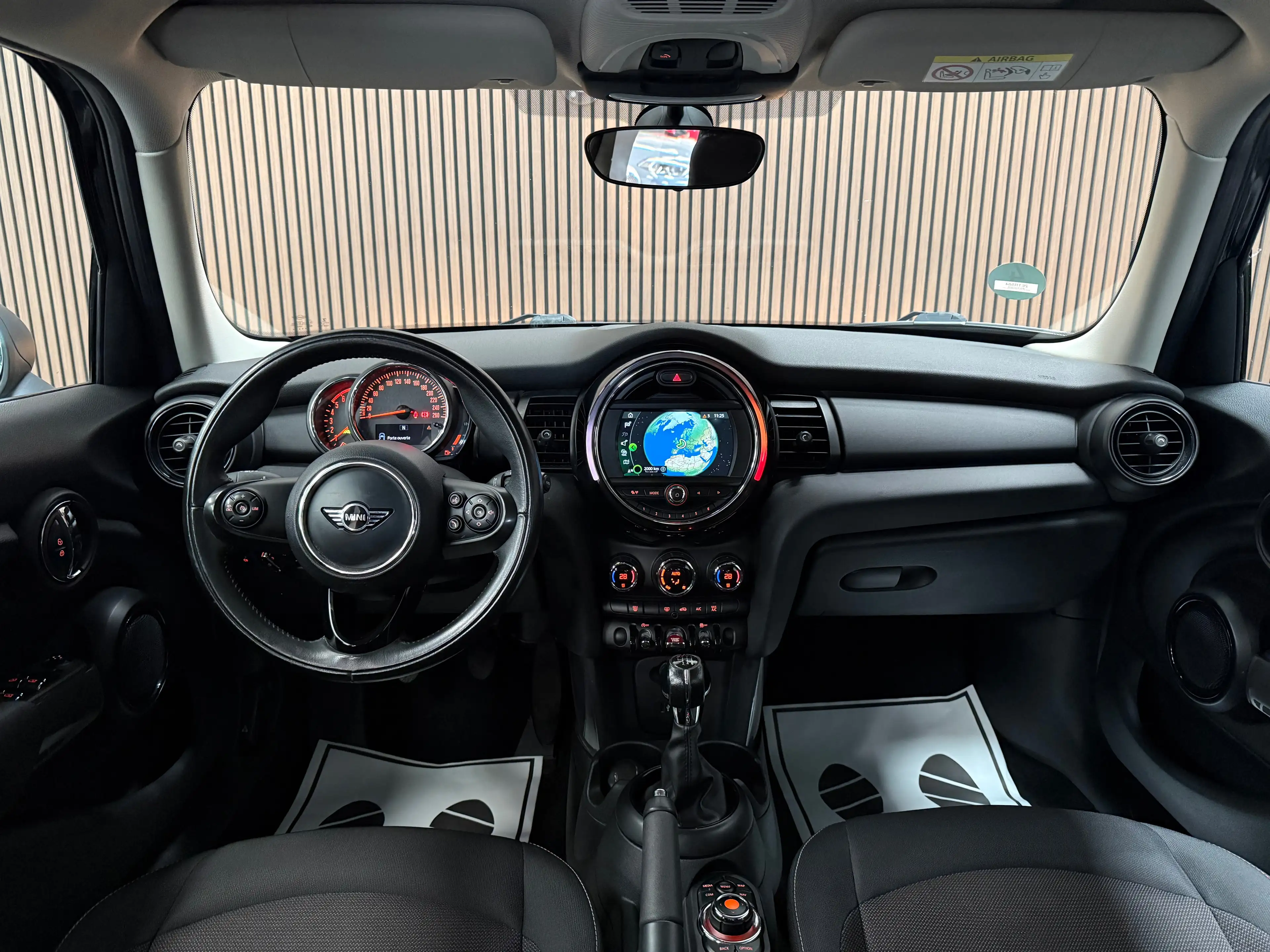 MINI One D Mini 1.5 D One (EU6c) — photo 11