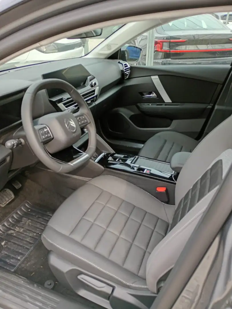 Citroen C4 X C4 X Hybrid 145 e-DCS6 Plus *PROMO AZZURRA* Wit - 2