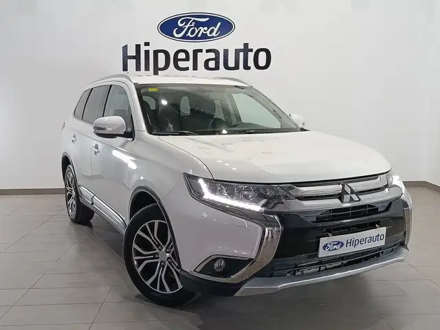Mitsubishi Outlander 220DI-D Motion AT 4WD