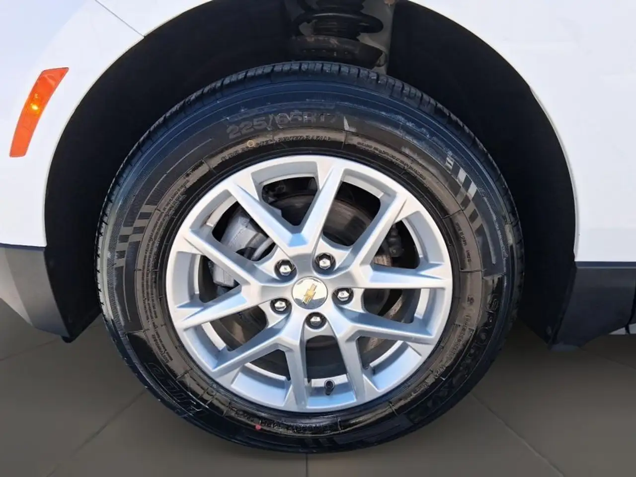 Chevrolet Equinox photo Chevrolet Equinox