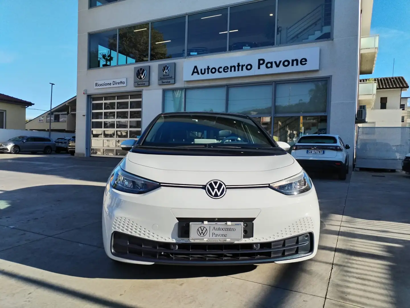 Volkswagen ID.3 150 kWh Pro S -Area View-Keyless-Assistance Plus- Wit - 2