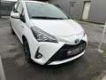 Toyota Yaris 1.5 HYBRIDE ICONIC Blanc - thumbnail 2