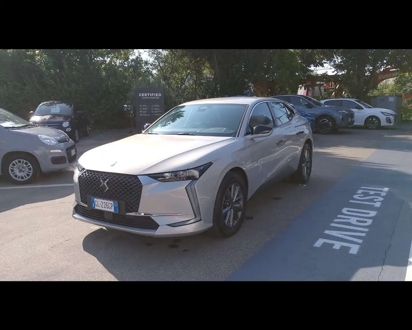 DS Automobiles DS 4 Crossback 4 2ª serie - DS 4 BlueHDi 130 aut. Business Argento - 1