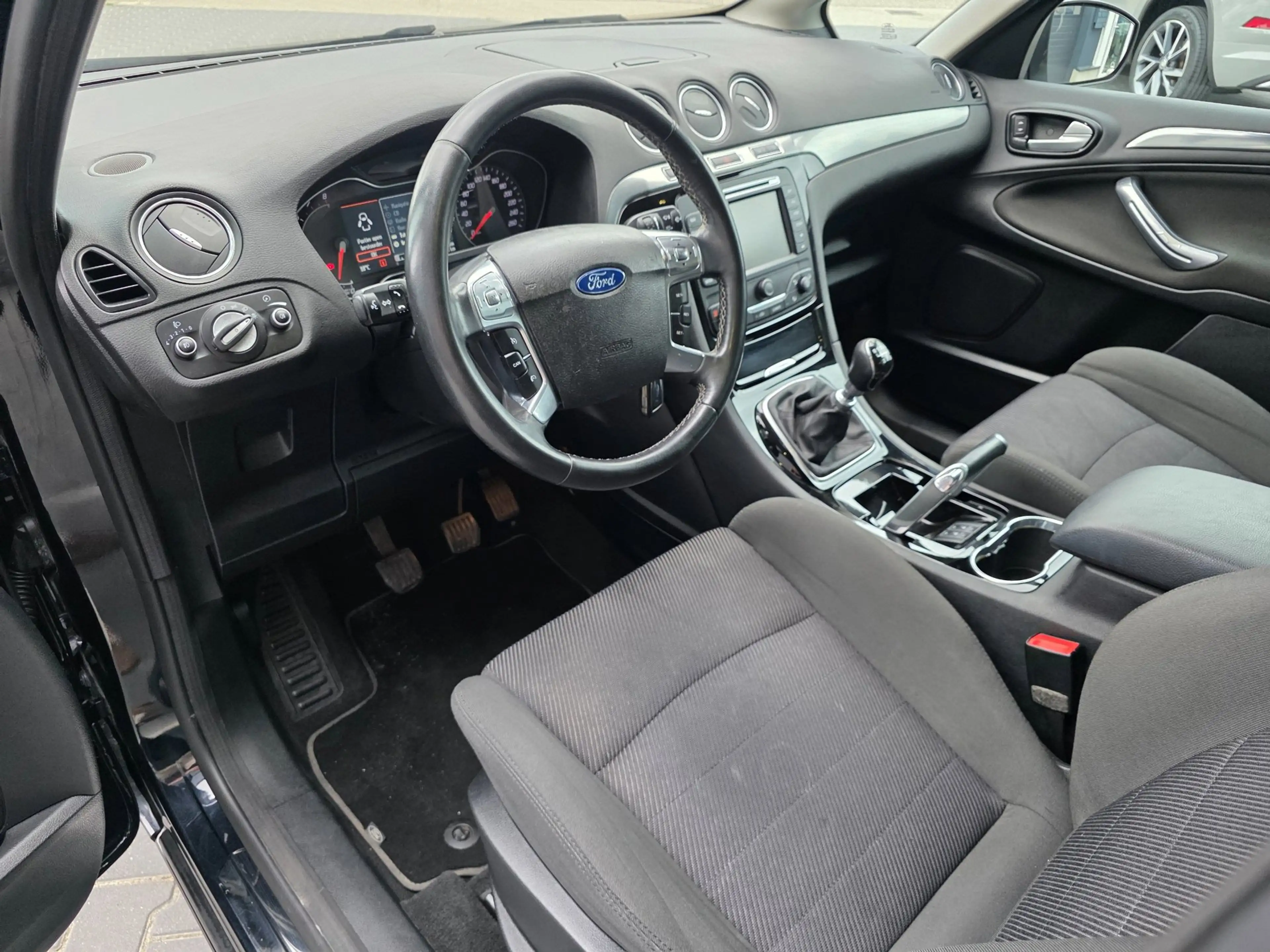 Ford S-Max 1.6 EcoBoost Titanium | NAVI | PDC | STOELVERWARMI — photo 5