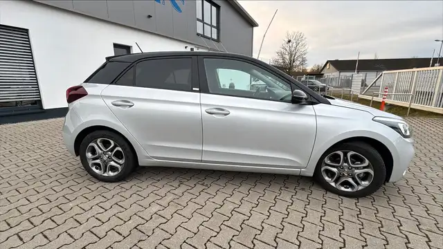 Hyundai i20 Advantage +
